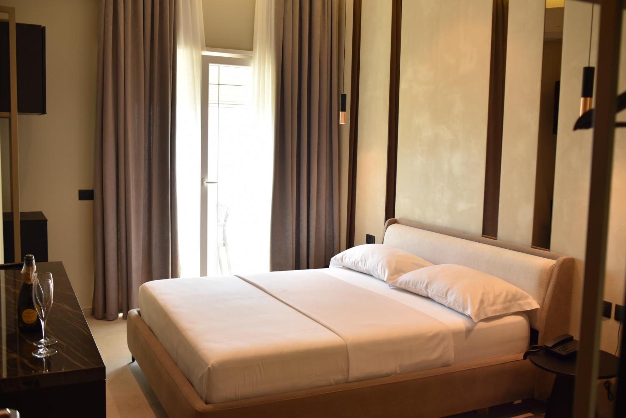 Nuna Hotel Radhimë Zimmer foto